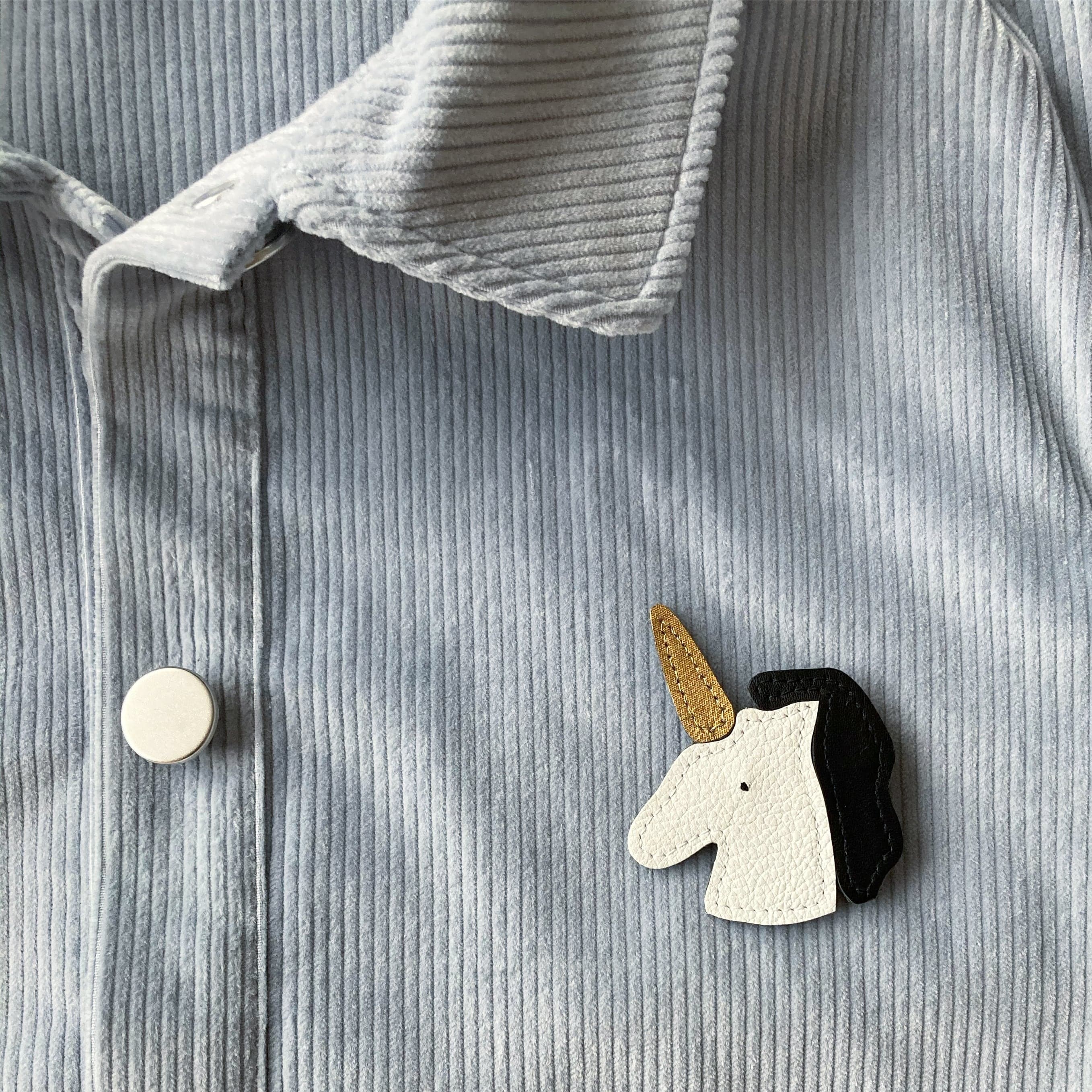 Broche licorne 2f411063-e6e0-4d5d-a56b-538c5b229940